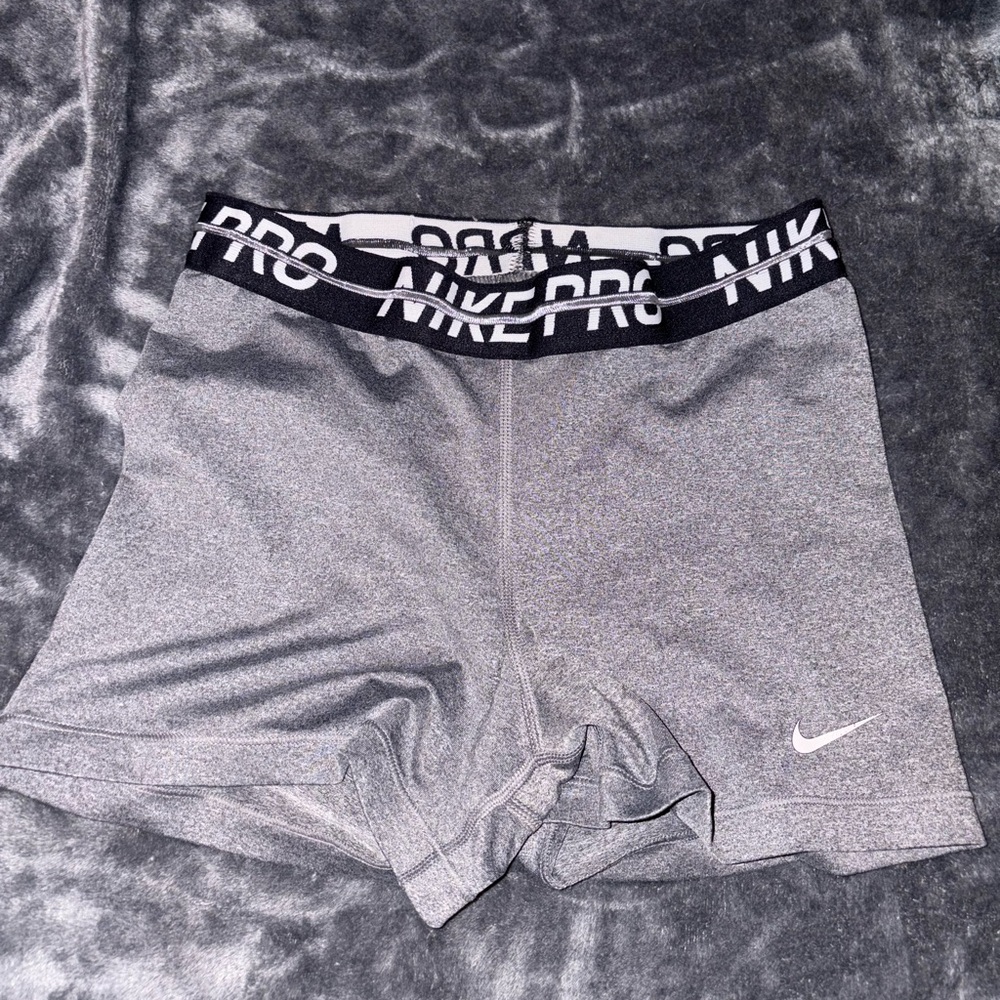 Nike Pro Women's Gray Athletic Shorts